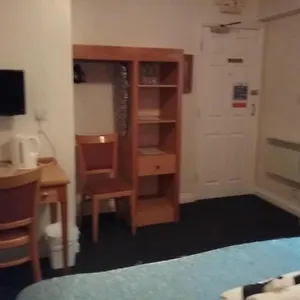 https://the-prince-consort.tophotelsbath.com