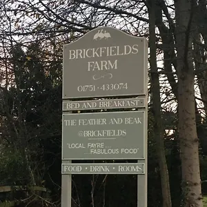 https://brickfields-farm.yorkshirehotels.net