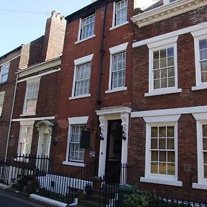 https://tall-storeys.yorkshirehotels.net